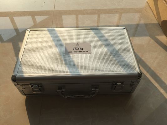Tester portatile di durezza di Leeb dell'esposizione LCD LB-100